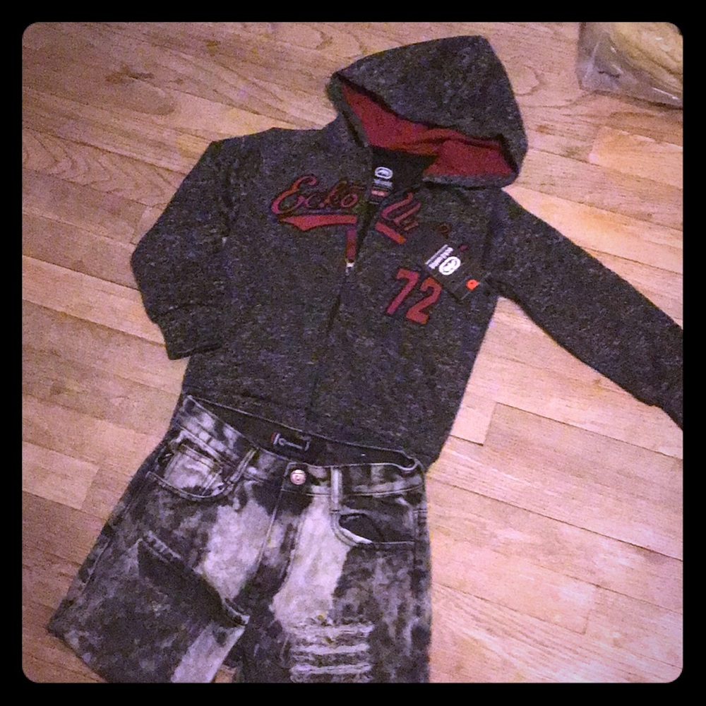 Boys ecko size 5/6 M Hoodie